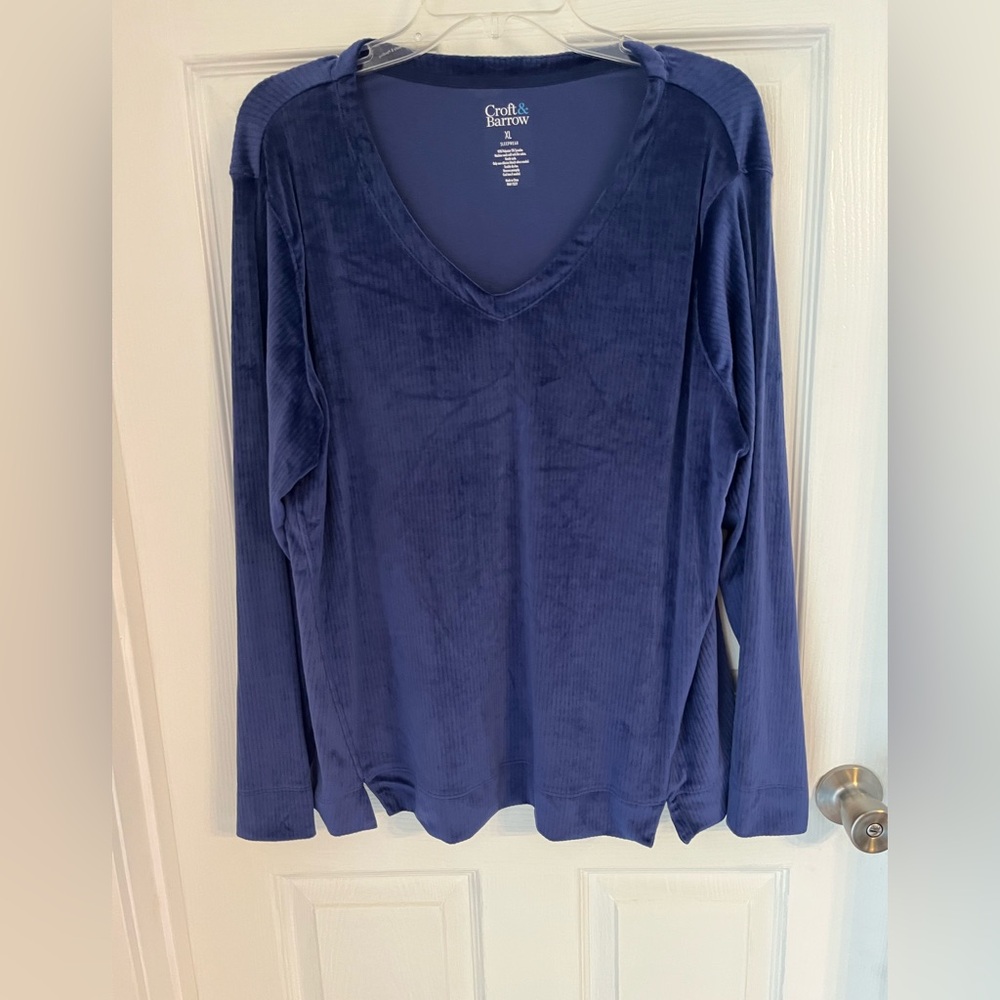 Croft & Barrow NWOT long sleeve pajama top